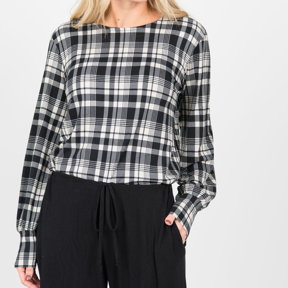 Blouson Tee Long Sleeve Black Plaid